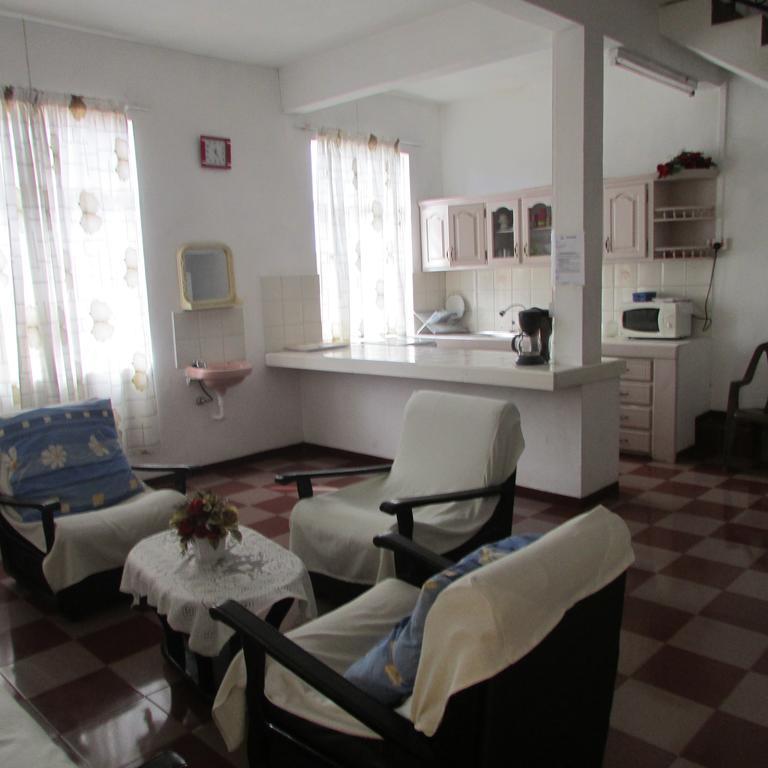 تراوْ أوكس بيتْشيز Villa La Corniche المظهر الخارجي الصورة